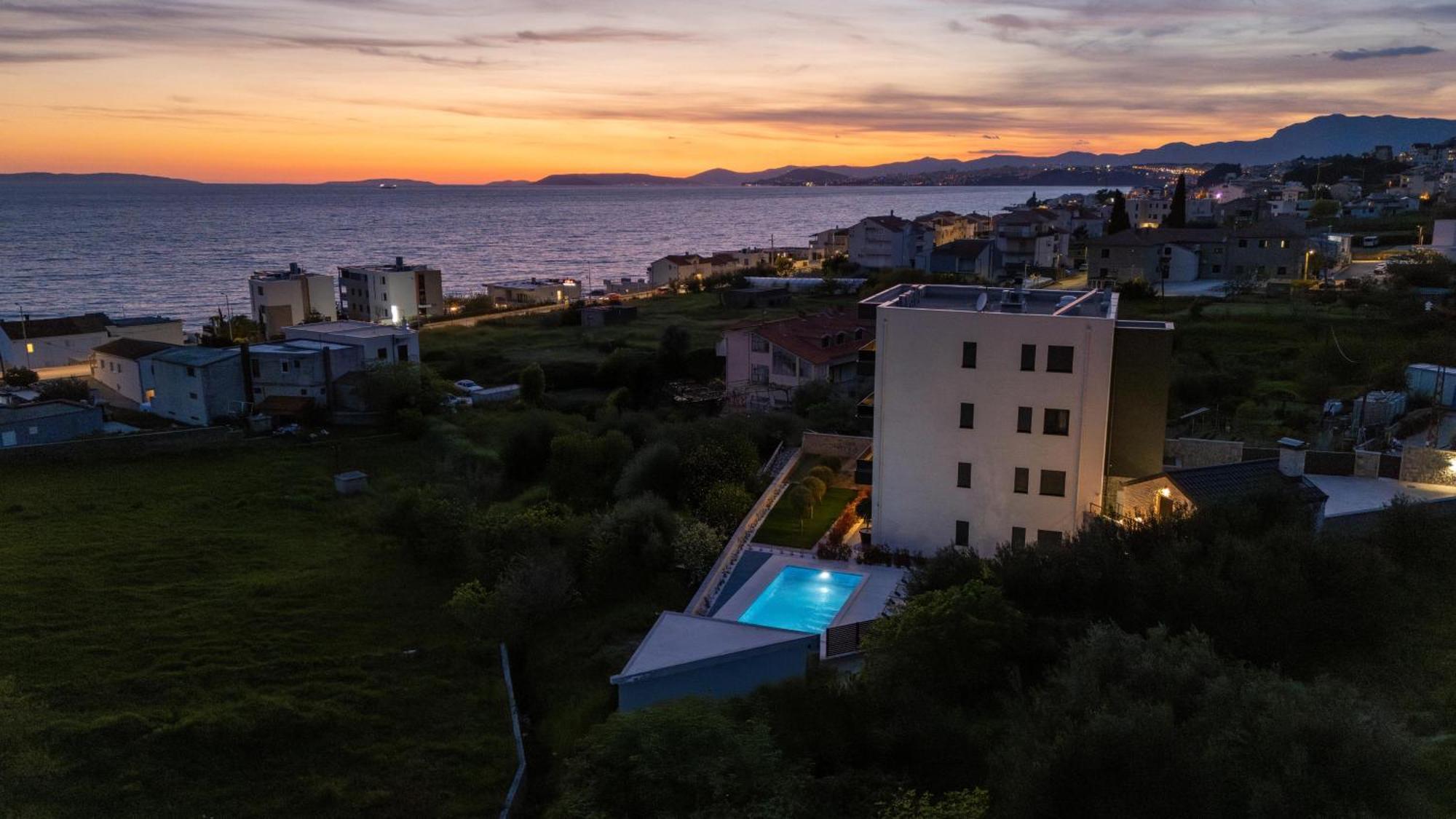 Villa Donatella Podstrana Esterno foto