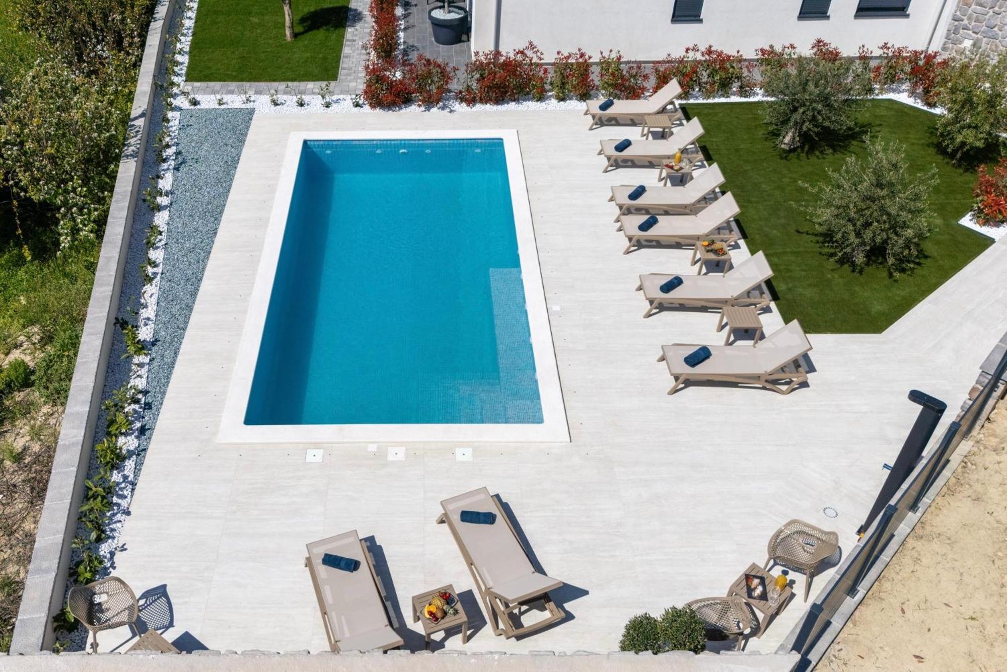 Villa Donatella Podstrana Esterno foto